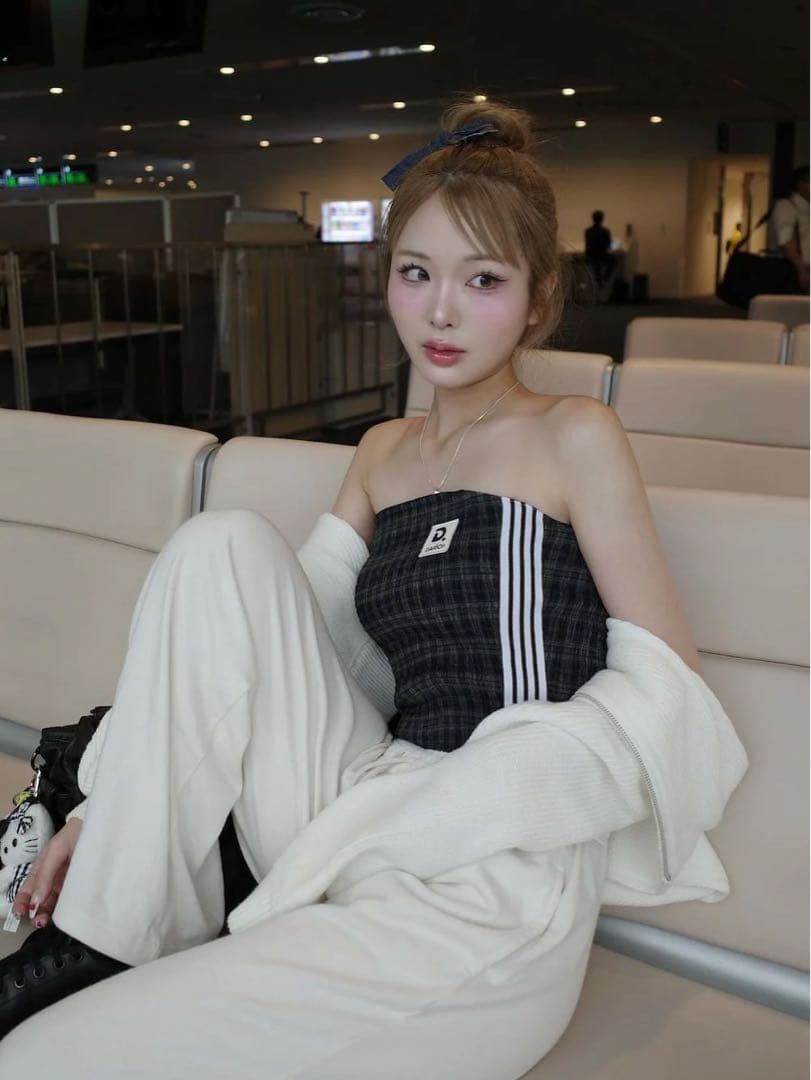 新品タグ付き ダーリッチ リメイクライクチェックベアトップ グリーン