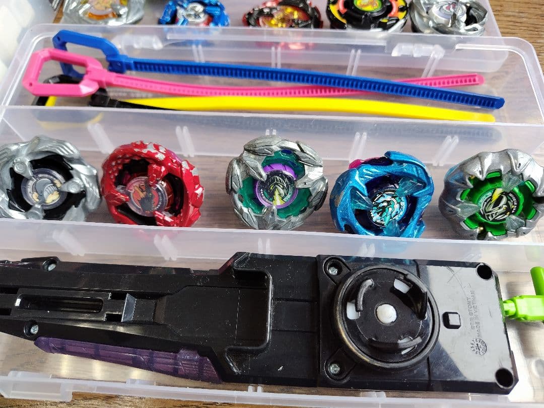 ベイブレードX　まとめ売り　ギアケース　引退　スタジアム　ランチャー　収納ケース