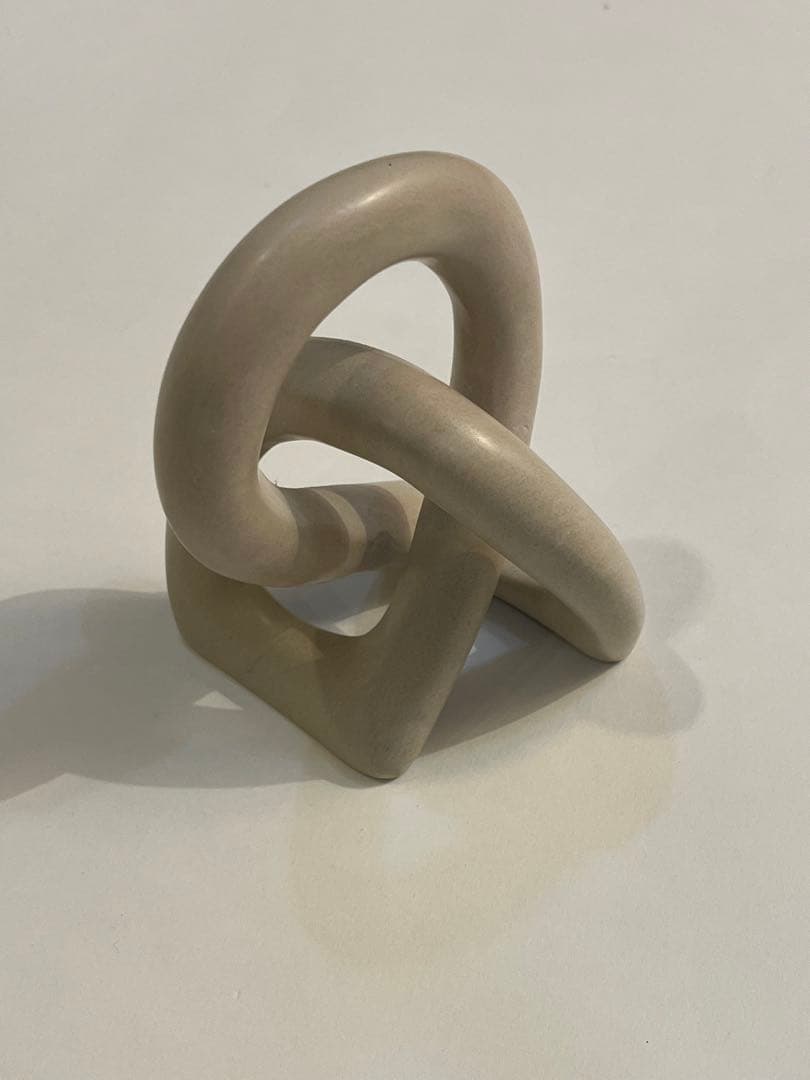 カナディアンエスキモー　一石彫り立体彫刻　プリミティブアート　パワーストーン