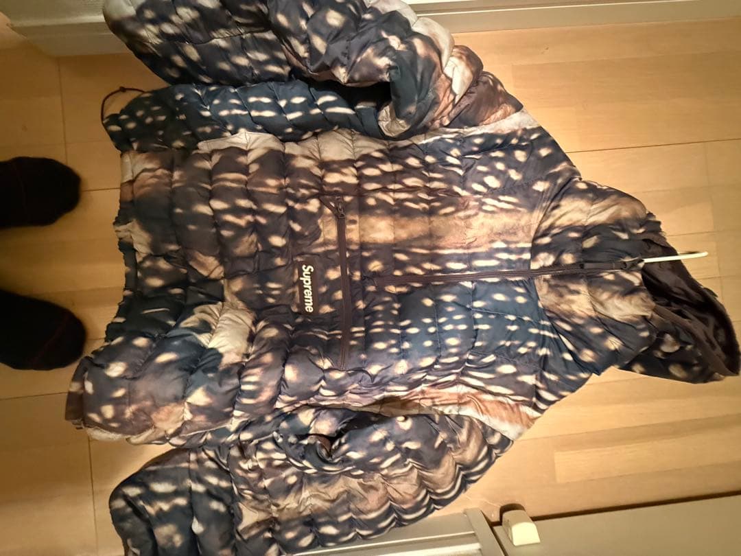 超希小supremeマイクロダウン　M