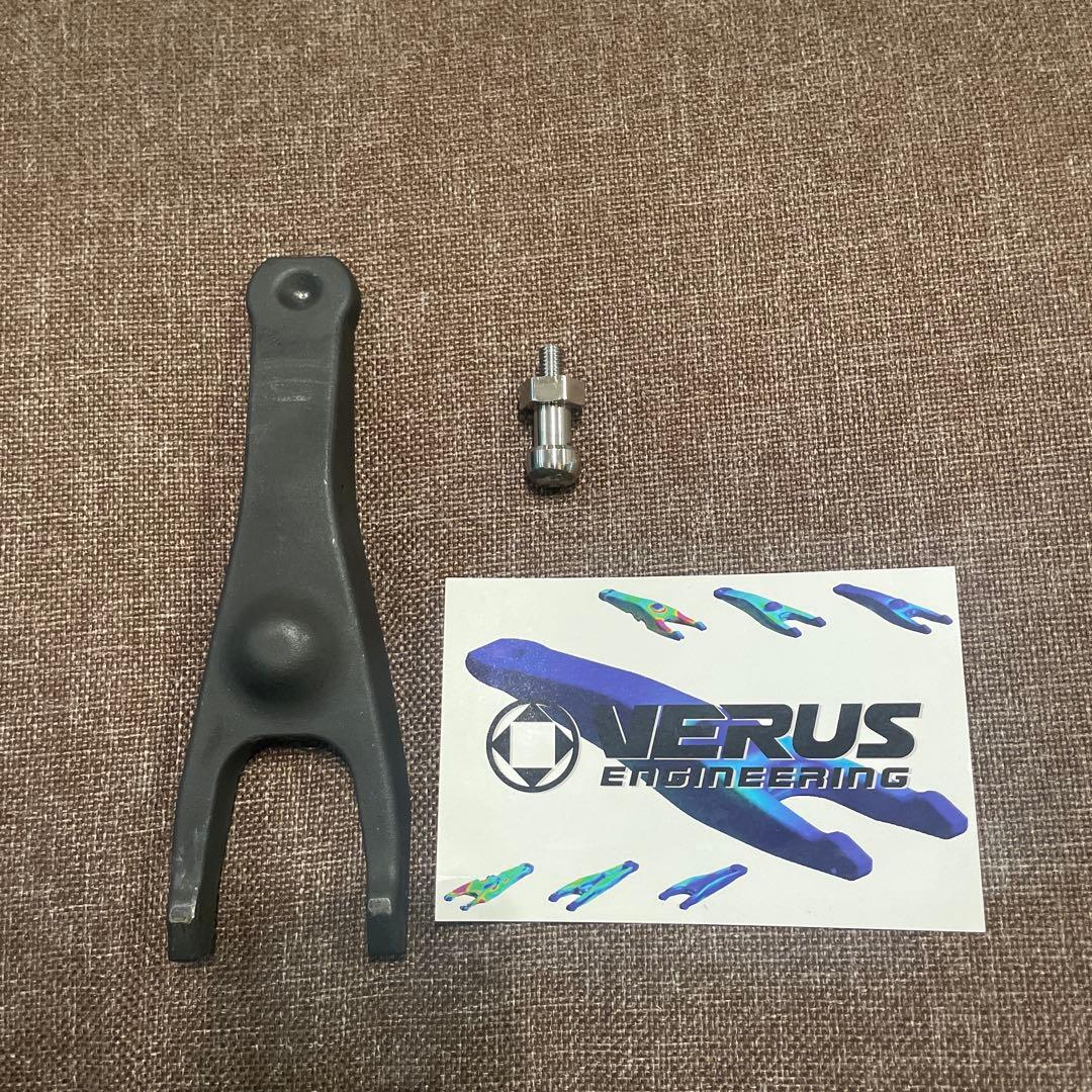 86ZN6VERUS ENGINEERING鍛造強化クラッチフォーク&ピボット
