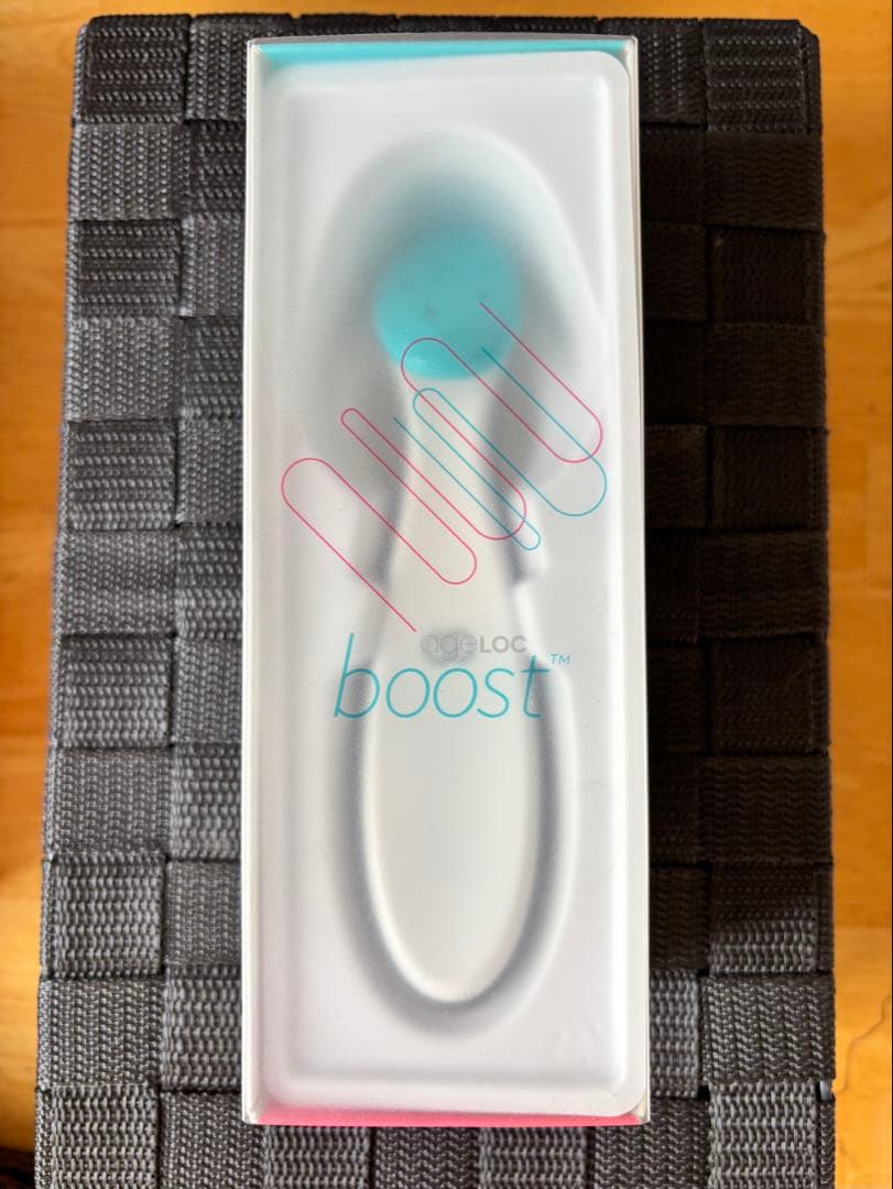 ageLOC Boost 美顔器