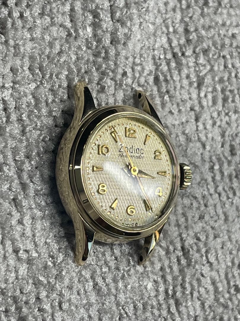 70's YellowGold 厚い金張 SWISS Zodiac 自動巻　稼働