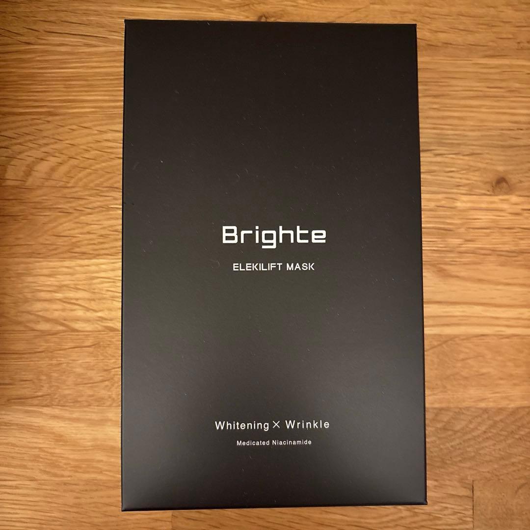 Brighte ELEKIBRUSH+ スカルプブラシ+専用化粧水+シートマスク