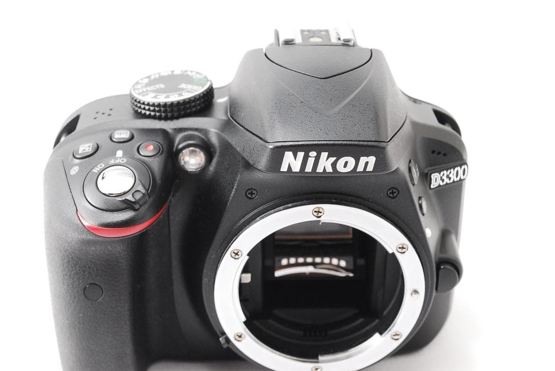 Nikon D3300✨ショット数少！スマホ転送 2416万画素高画質一眼レフ