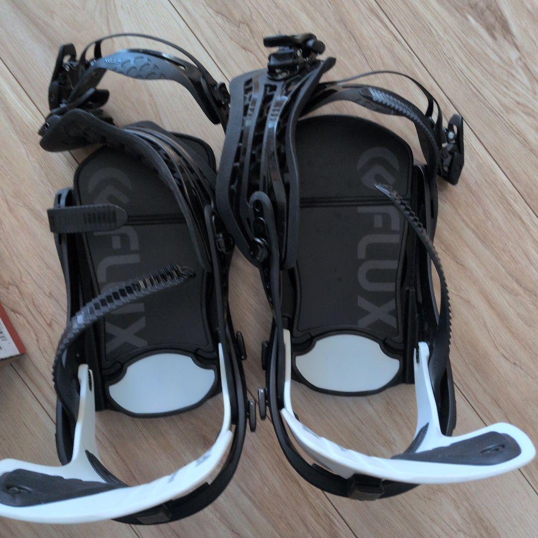 FLUX F23XF Lサイズ ホワイト/ブラック