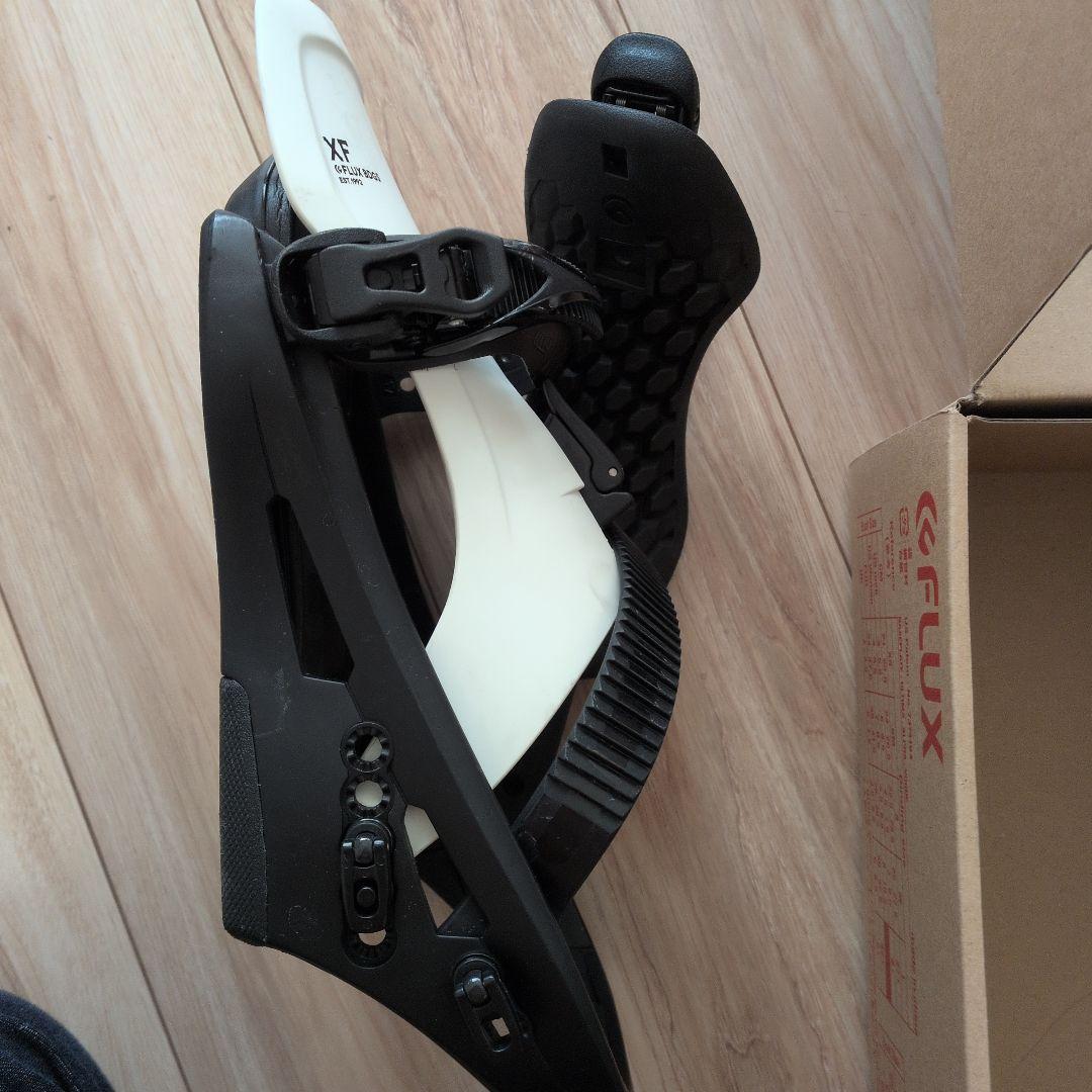 FLUX F23XF Lサイズ ホワイト/ブラック