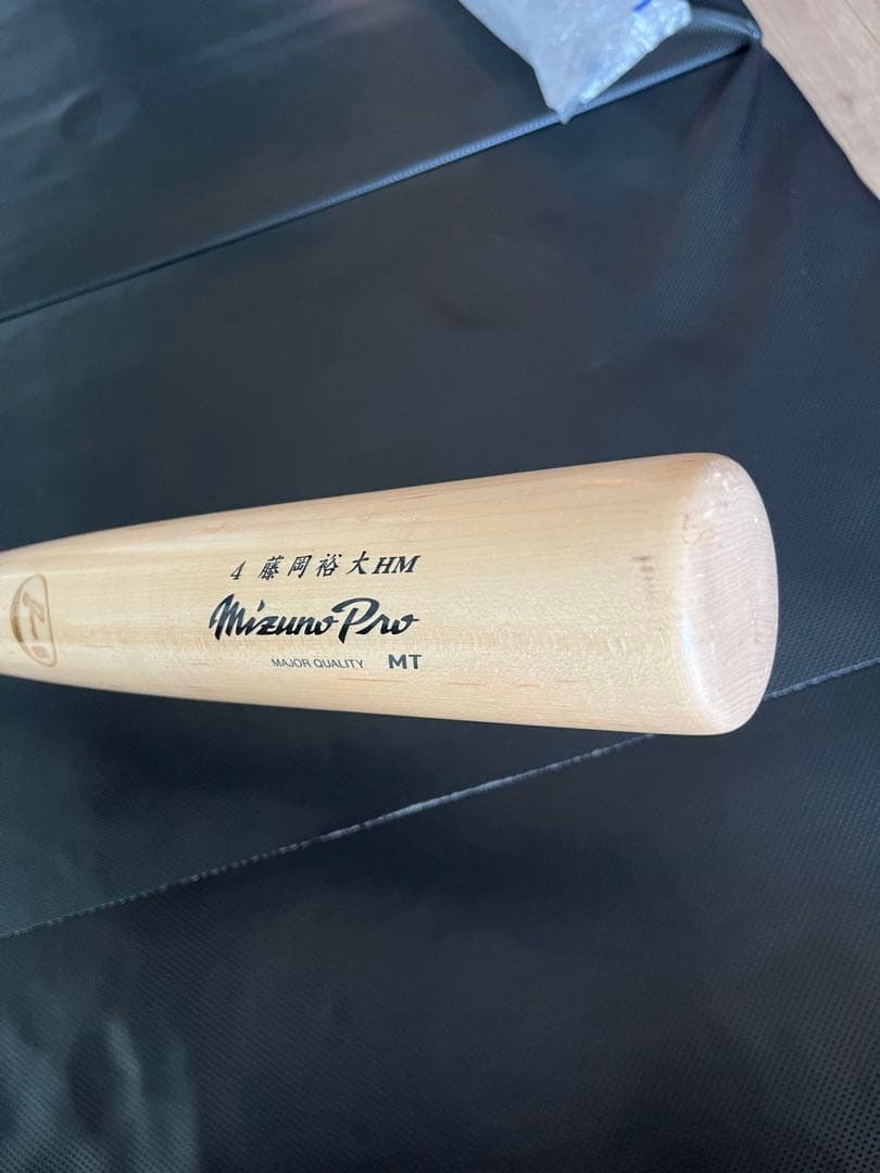 千葉ロッテマリーンズ　藤岡裕大 #4　バット NPBマーク 支給品　実使用