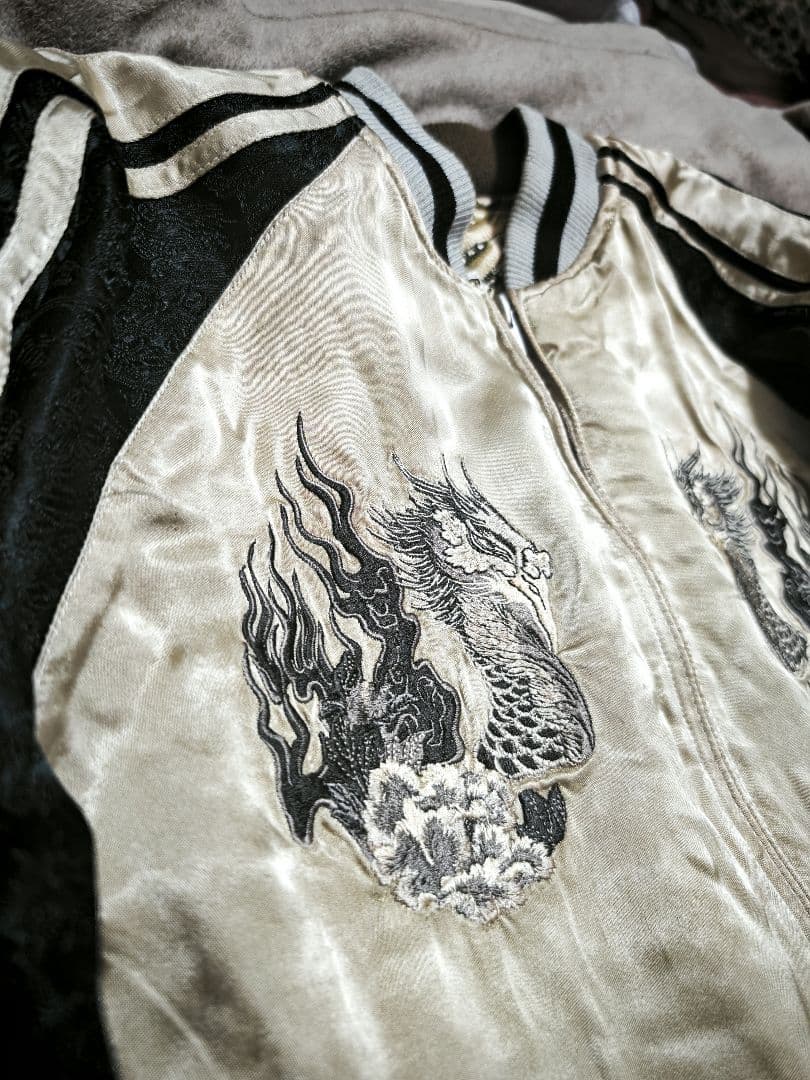 limited 日本限定 SCRIPT スカジャン 孔雀刺繍 100% silk
