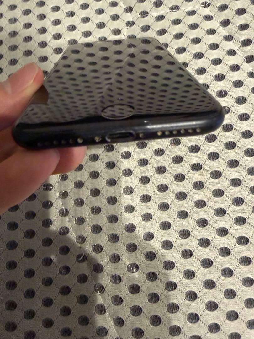 iPhone SE (第2世代) ブラック