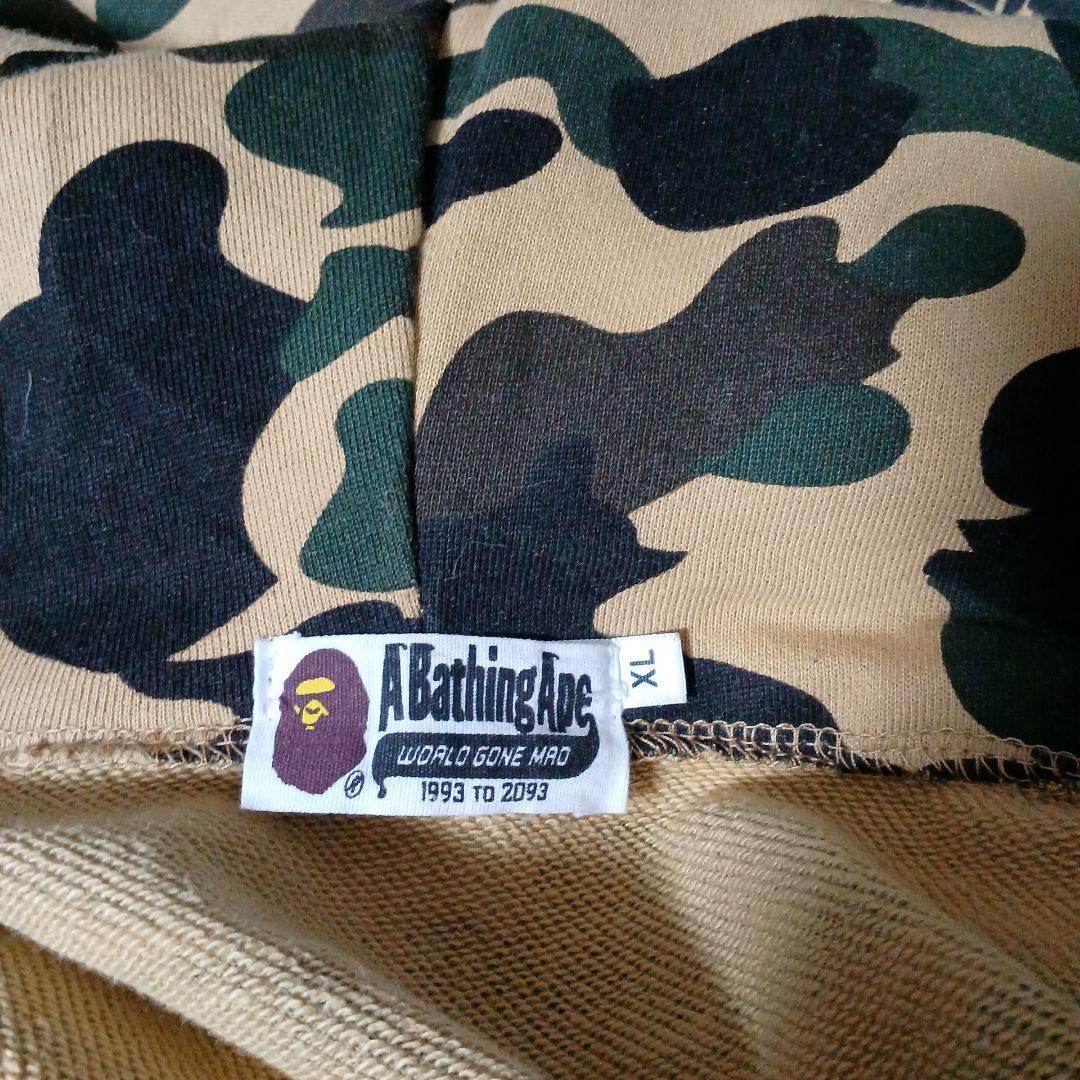 正規A BATHING APE カモフラージュパーカー　シャーク