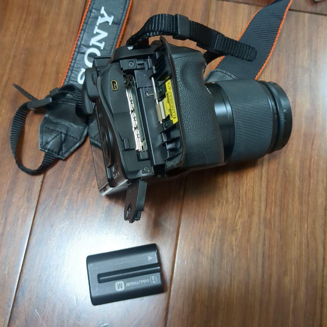 SONY α200 デジタル一眼レフカメラ sigma 70-300レンズ付属