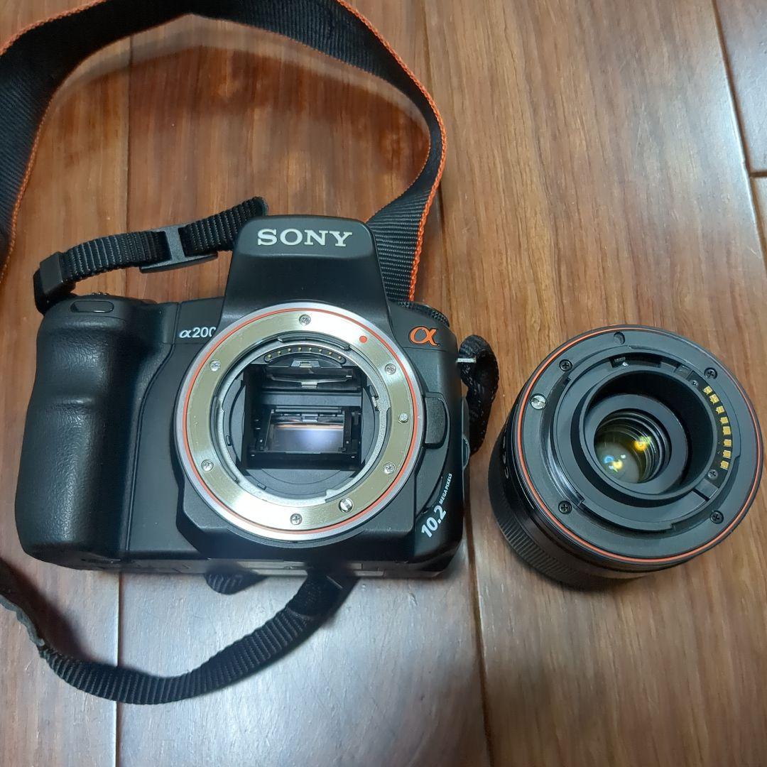 SONY α200 デジタル一眼レフカメラ sigma 70-300レンズ付属