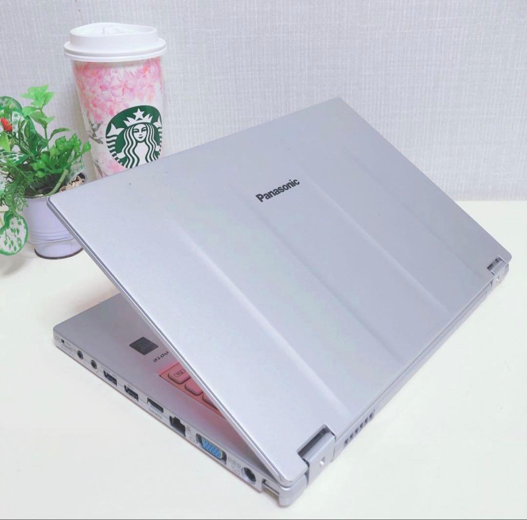 美品、タッチパネル、高速SSD、コアi5、8G、イラレ&オフィス2021が使える