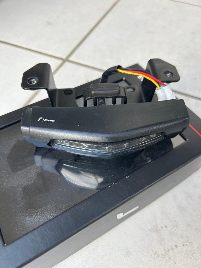 MT-09 (13-15) RIZOMA/リゾマ LEDテールライト【実働品】