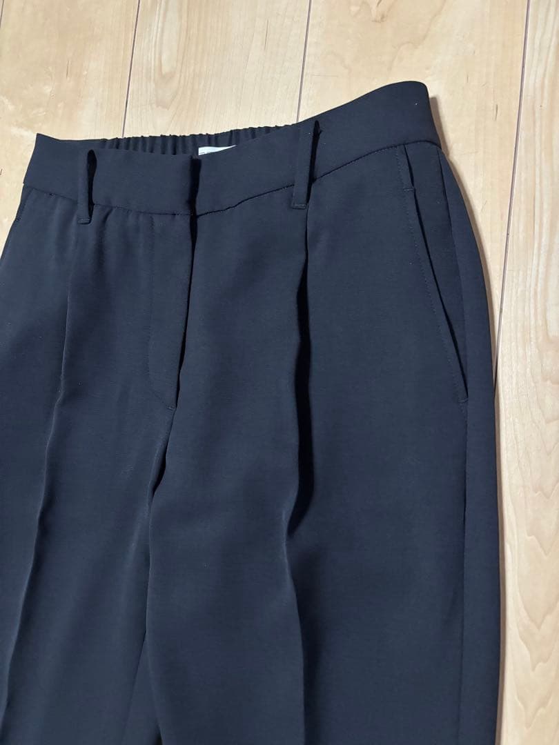 J プラステ　2WAYストレッチカラーレスジャケット・テーパードパンツ