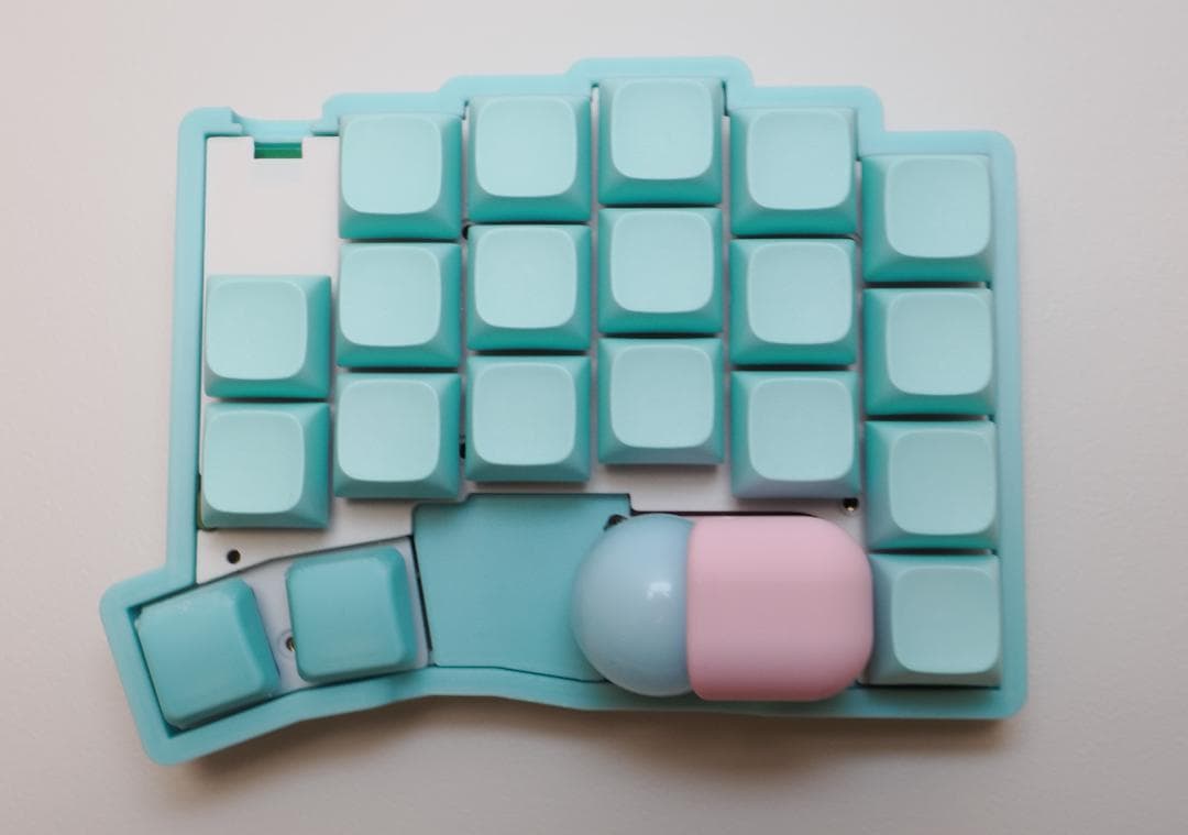 【やた氏専用】左右分割式トラックボール付きワイヤレスキーボード