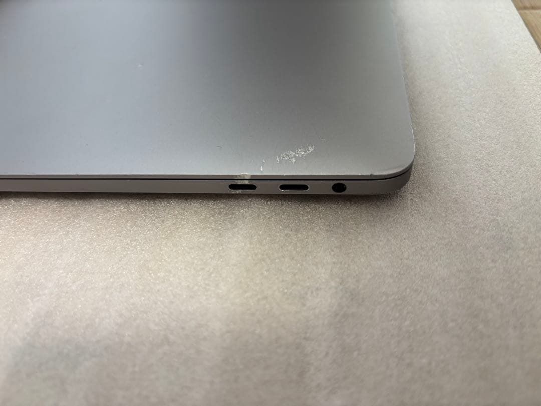 専用i7 1TB MacBookPro 13インチ　Touchbar A1989