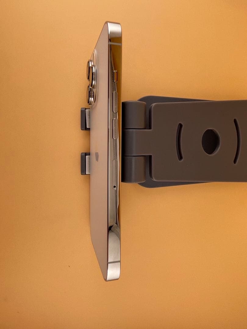 iphone 13pro シルバー128gb SIMフリー　バッテリー100%