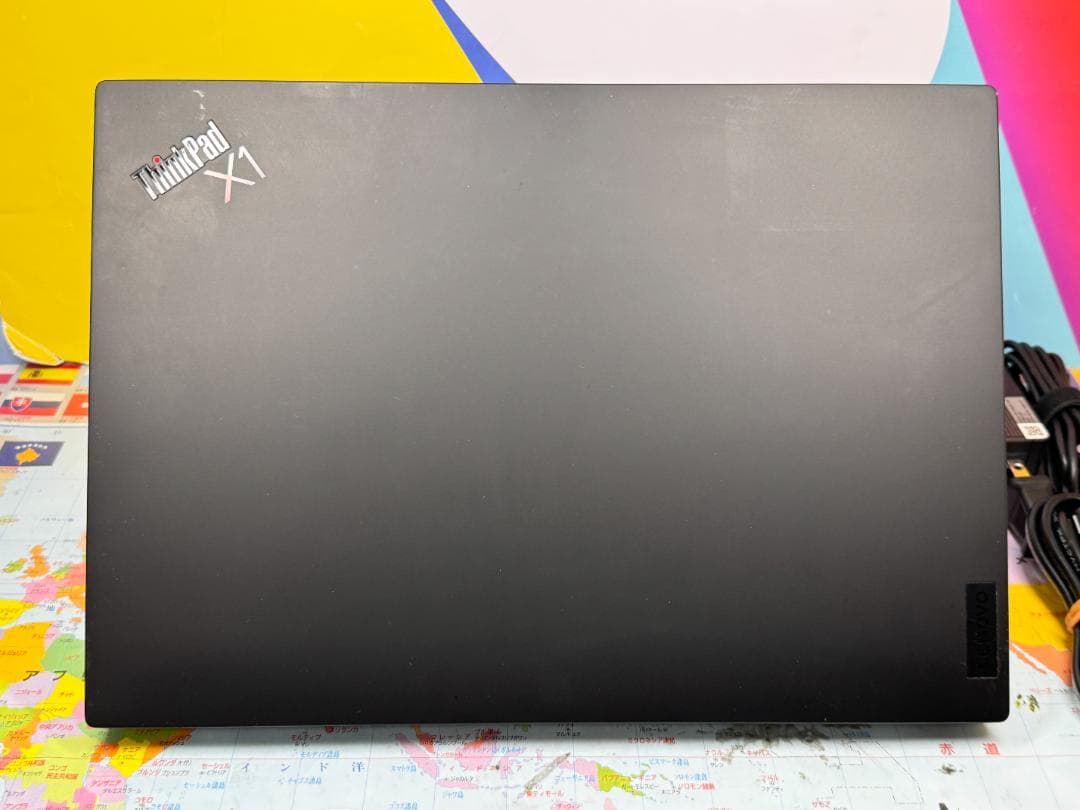 極美品 第12世代 レノボ Thinkpad X1 Carbon 10th 軽量