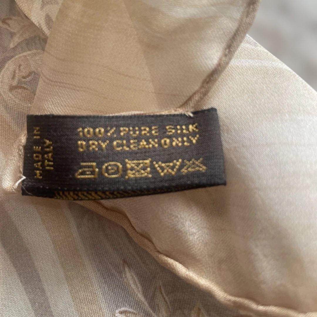 LOUIS VUITTON アイボリー スカーフ
