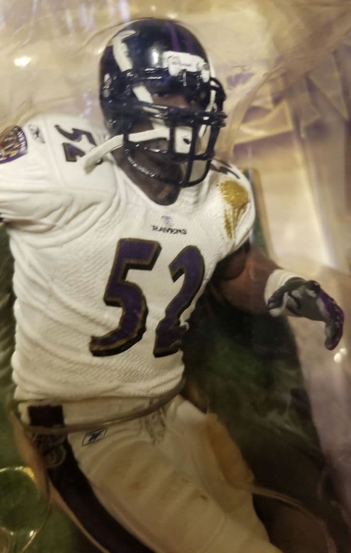 【レア　未開封】NFL　マクファーレン　スポーツフィギュア　★レイ・ルイス★