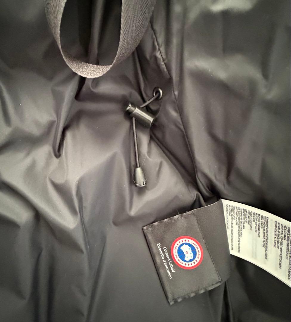   ベージュダウンジャケット