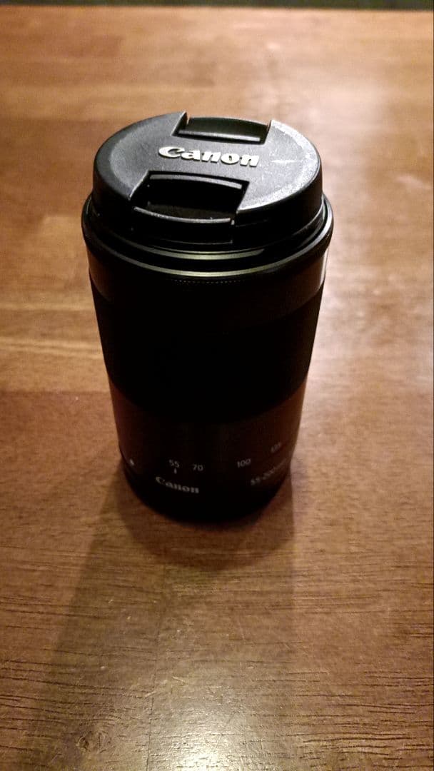 Canon EF-M 55-200mm ズームレンズ