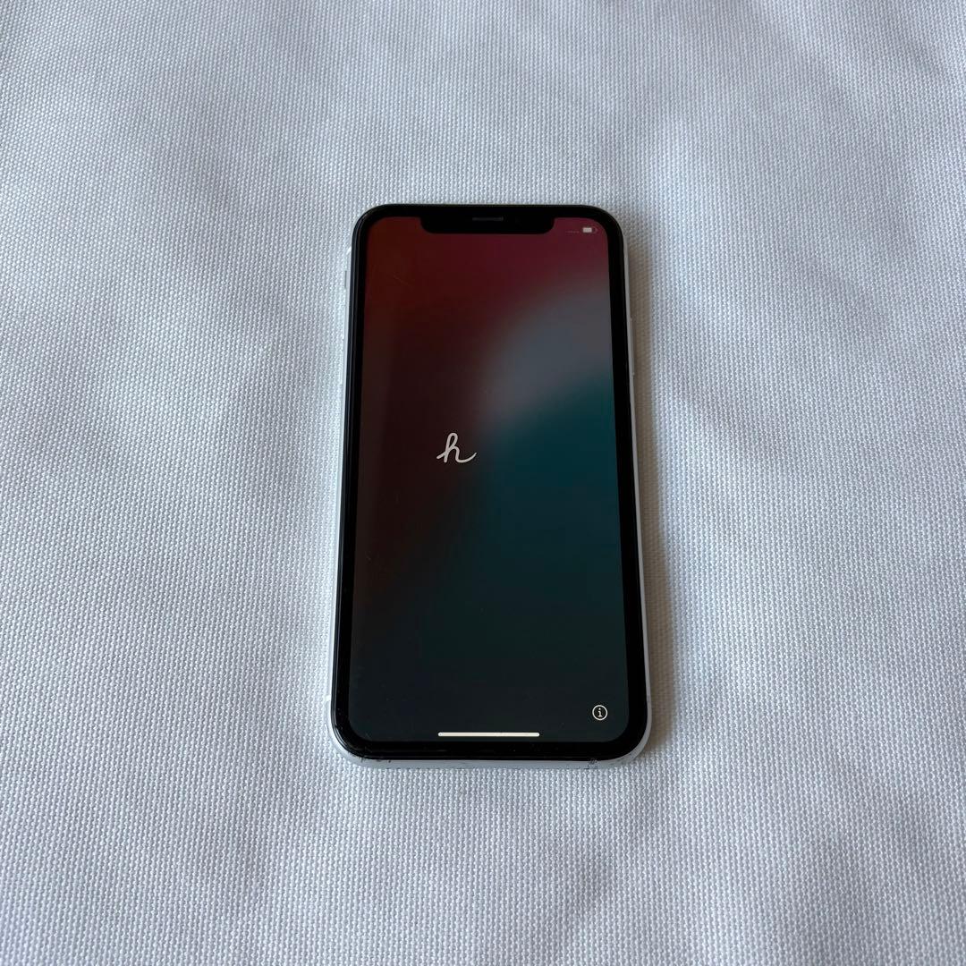 Apple iPhone XR (64GB)　ホワイト本体　箱あり