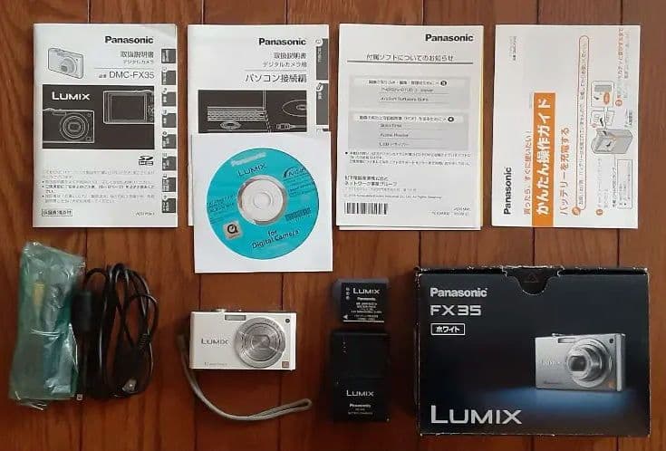 デジタルカメラ Panasonic Lumix FX35
