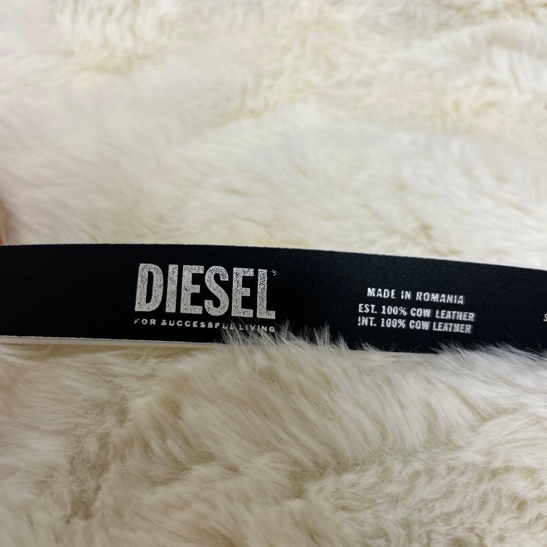 【現行品】DIESEL カウレザーベルト　ホワイトベルト　サイズ75 半額以下