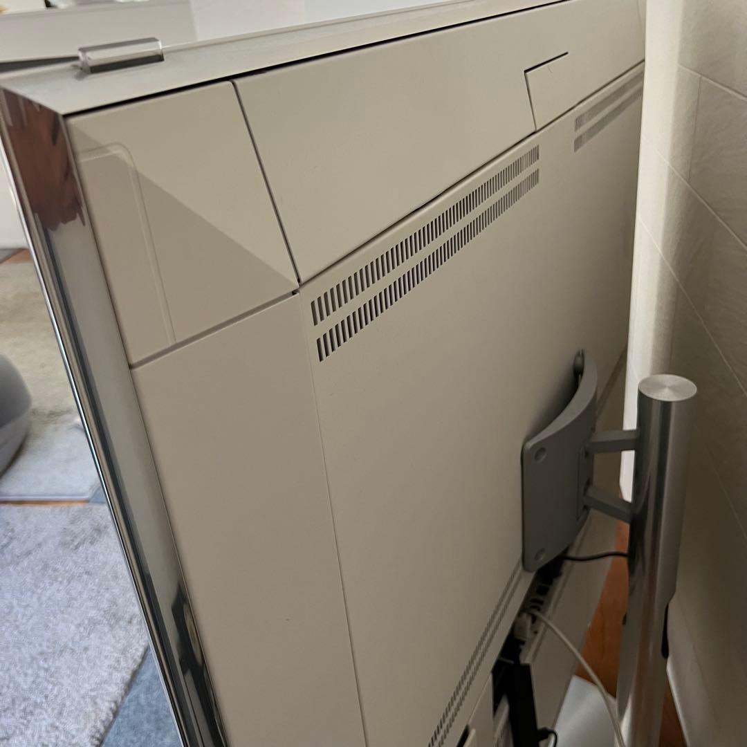 バング&オルフセンベオヴィジョン11-46フロアスタンドリモコン100万超 美品