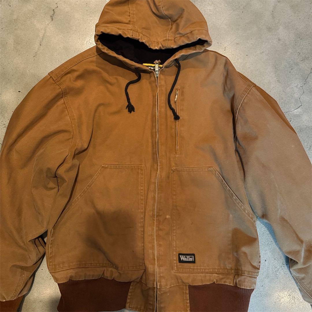 Walls アクティブジャケット　ブラウン