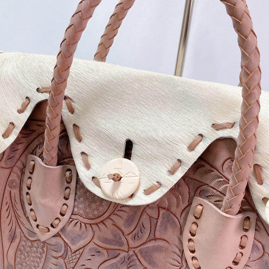 【美品】グレースコンチネンタル カービングトライブス Maestra ハラコ調