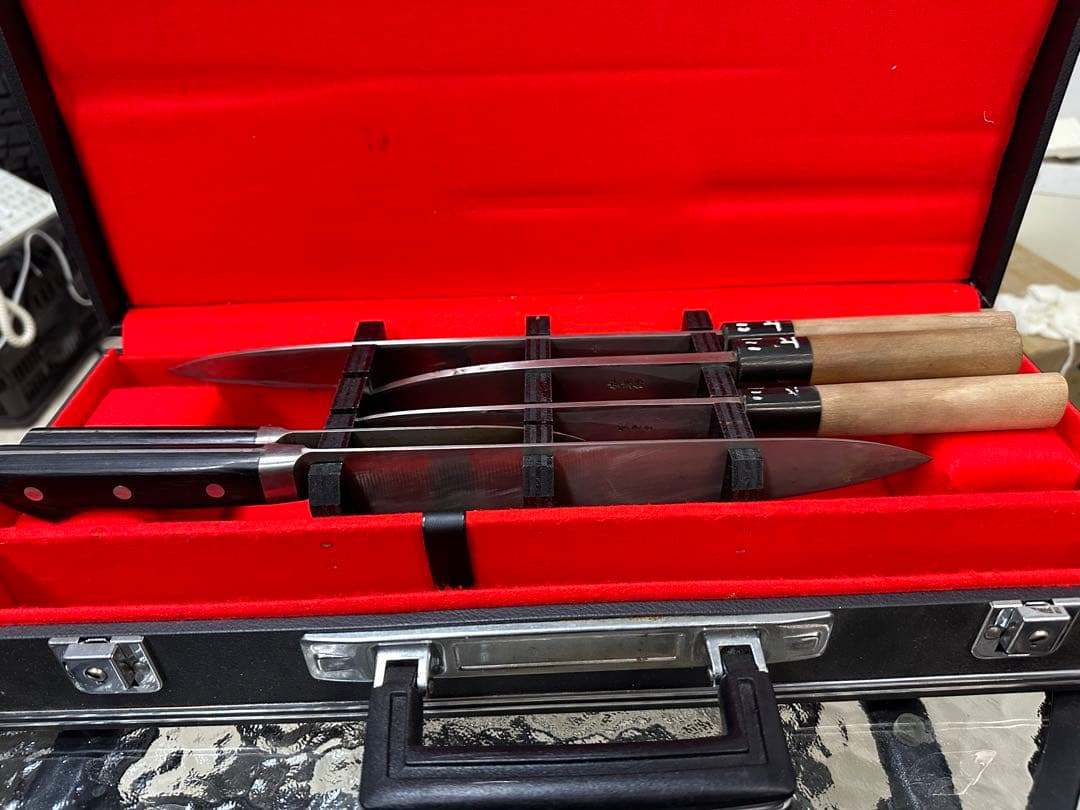 和包丁　出刃包丁　5本セット 専用ケース付き