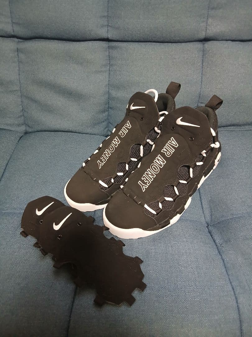 靴 NIKE AIR MORE MONEY