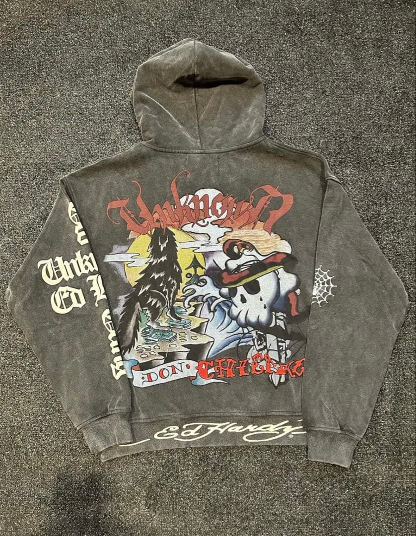 なるed hardy×unknown london 希少　パーカー