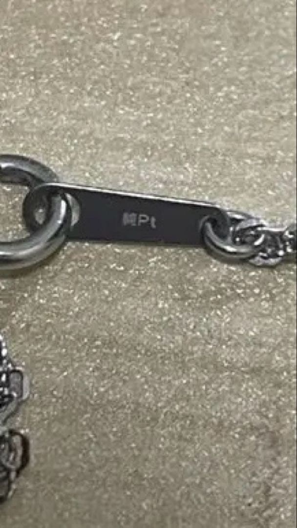 PT999 純プラチナ　ワイドスクリューネックレス