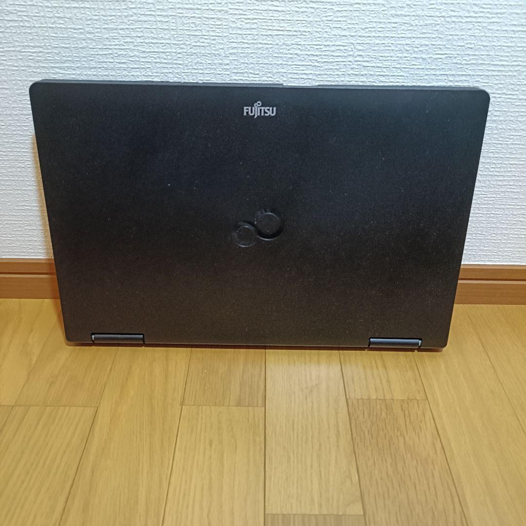 メモリ16gb ssd128gb LIFEBOOK A561バッテリー100%