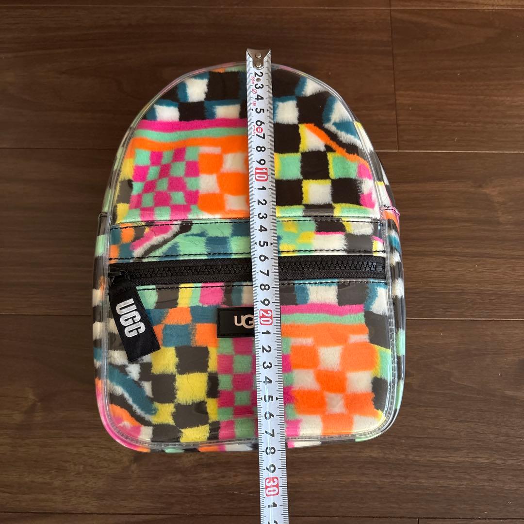 新品★UGG マルチカラーチェック柄リュック