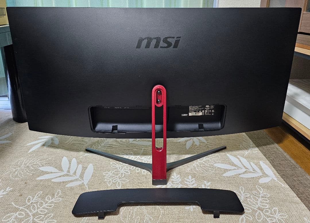 MSI MAG341CQ VESAマウント付