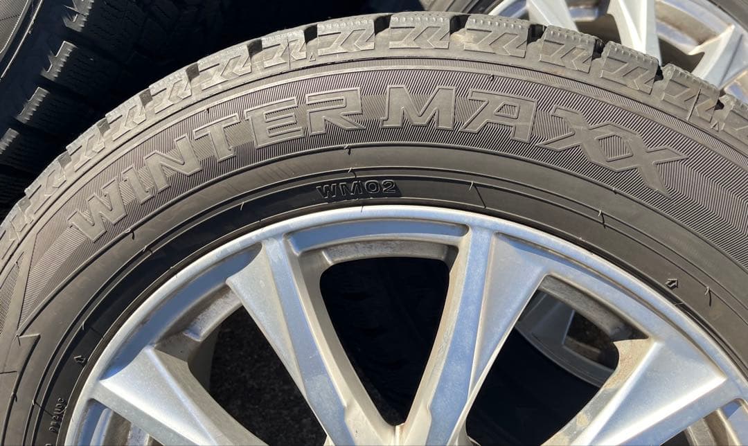 30系アルファード等　中古スタッドレスタイヤ　225/60R17 カローラクロス