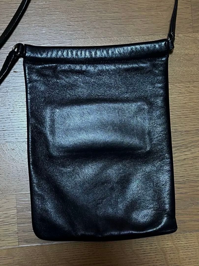 Saint Laurent サンローラン レザーショルダーバッグ　黒
