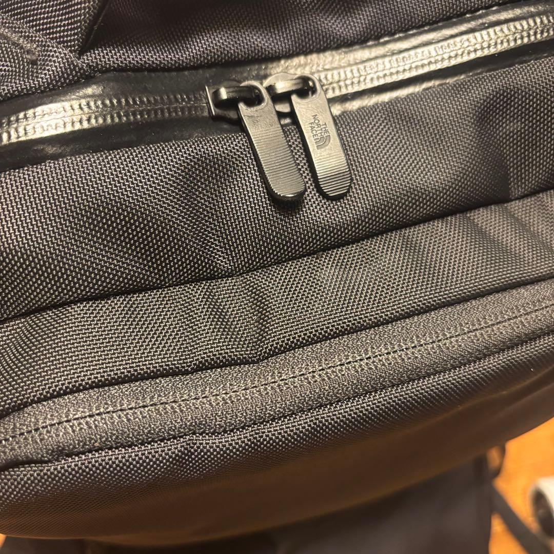 ノースフェイス northface シャトルデイパック スリム バッグ ビジネス