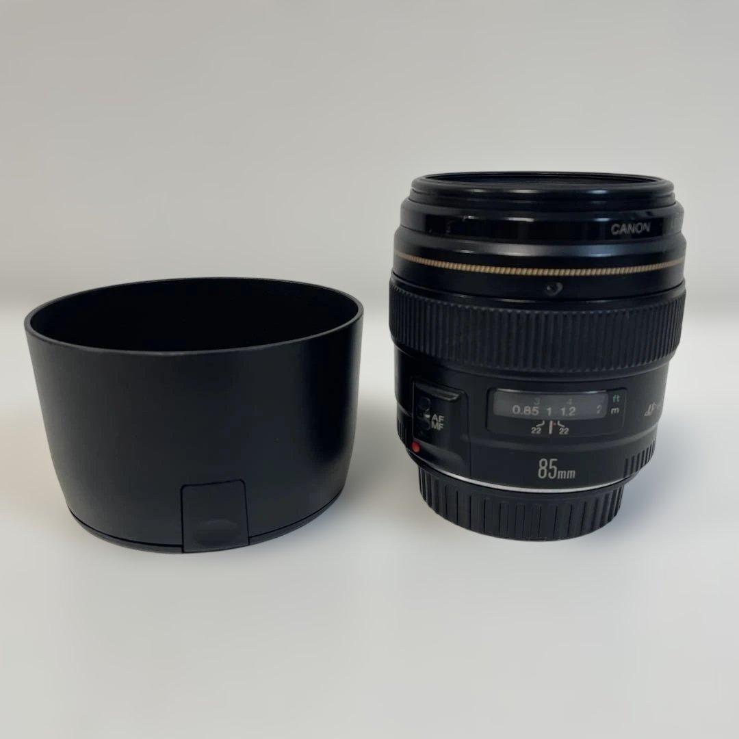 CANON EF 85mm f/1.8 単焦点