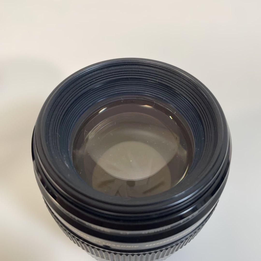 CANON EF 85mm f/1.8 単焦点