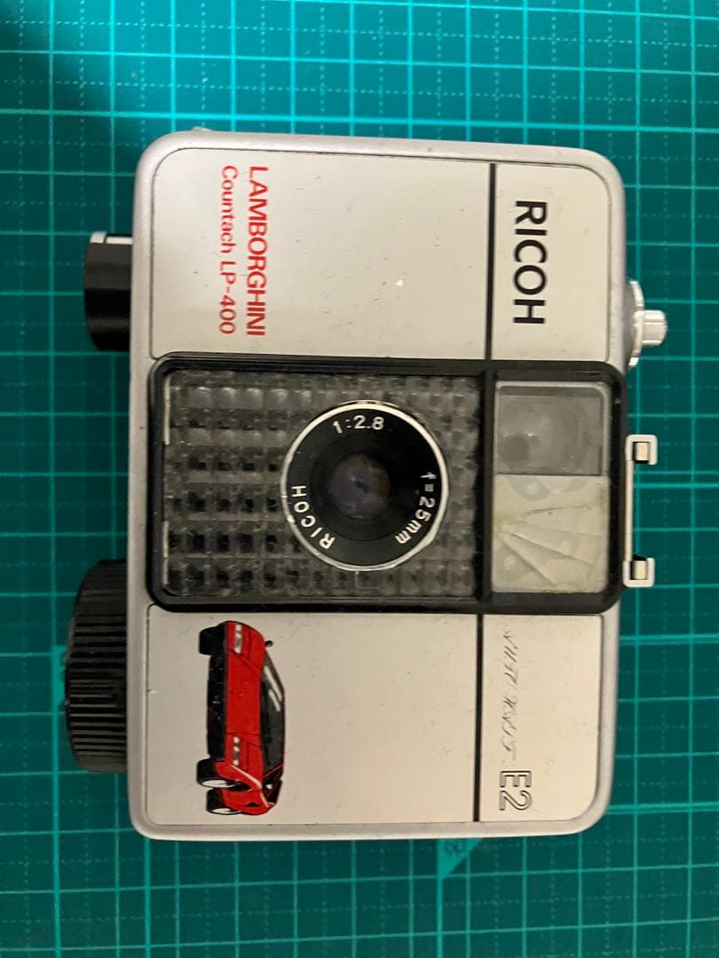 フィルムカメラ RICOH AUTO HALF E2 LAMBORGHINI Countach