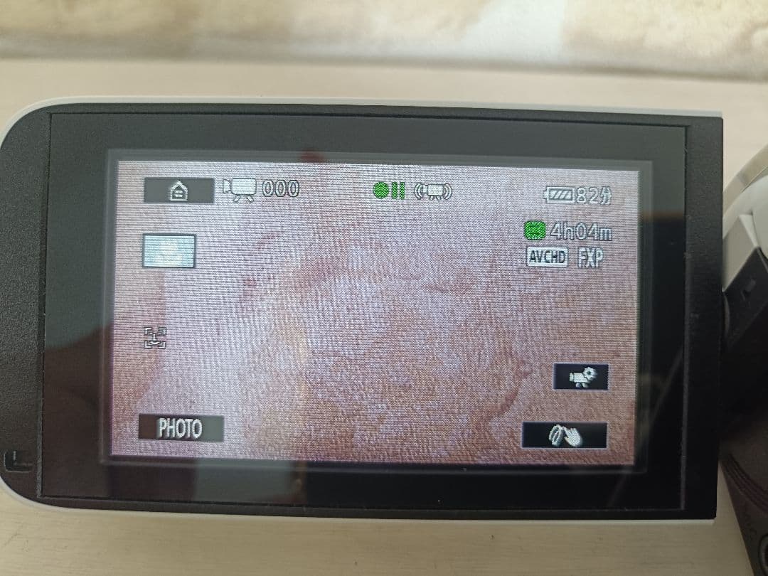 【美品♪】Canon キャノン　iVIS HF R42 ビデオカメラ　シルバー