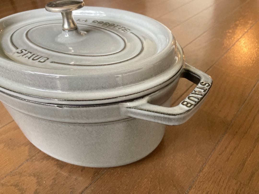 ストウブ 23cm ピコ・ココット オーバル グレー 鍋 Staub