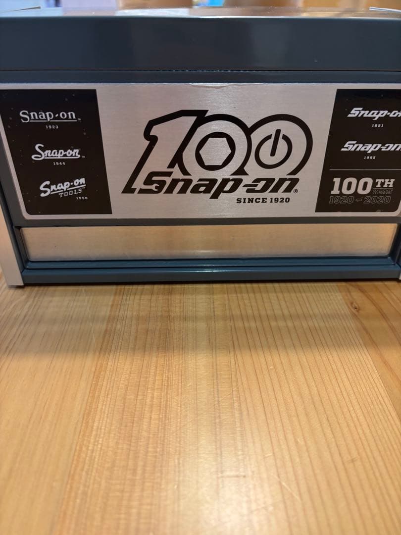 Snap-on 100周年記念収納ボックス